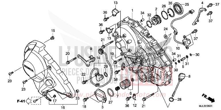 PANNEAU CARTER-MOTEUR D. (NC700XD/750XD) de NC750X DCT SWORD SILVER METALLIC (NHA95) 2014